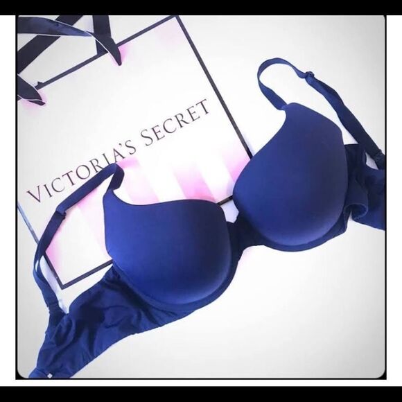 Victoria Secret perfect shape navy underwire bra - Picture 13 of 13
